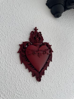 Aurevora Plaque