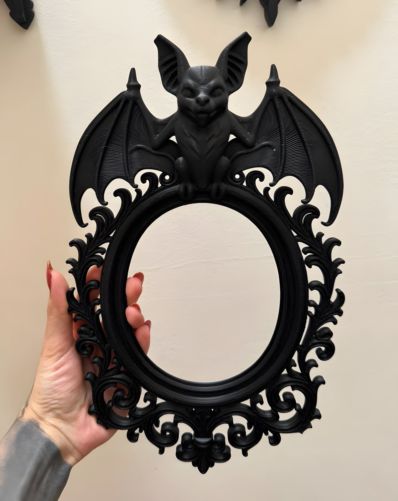 Bat Victorian Frame