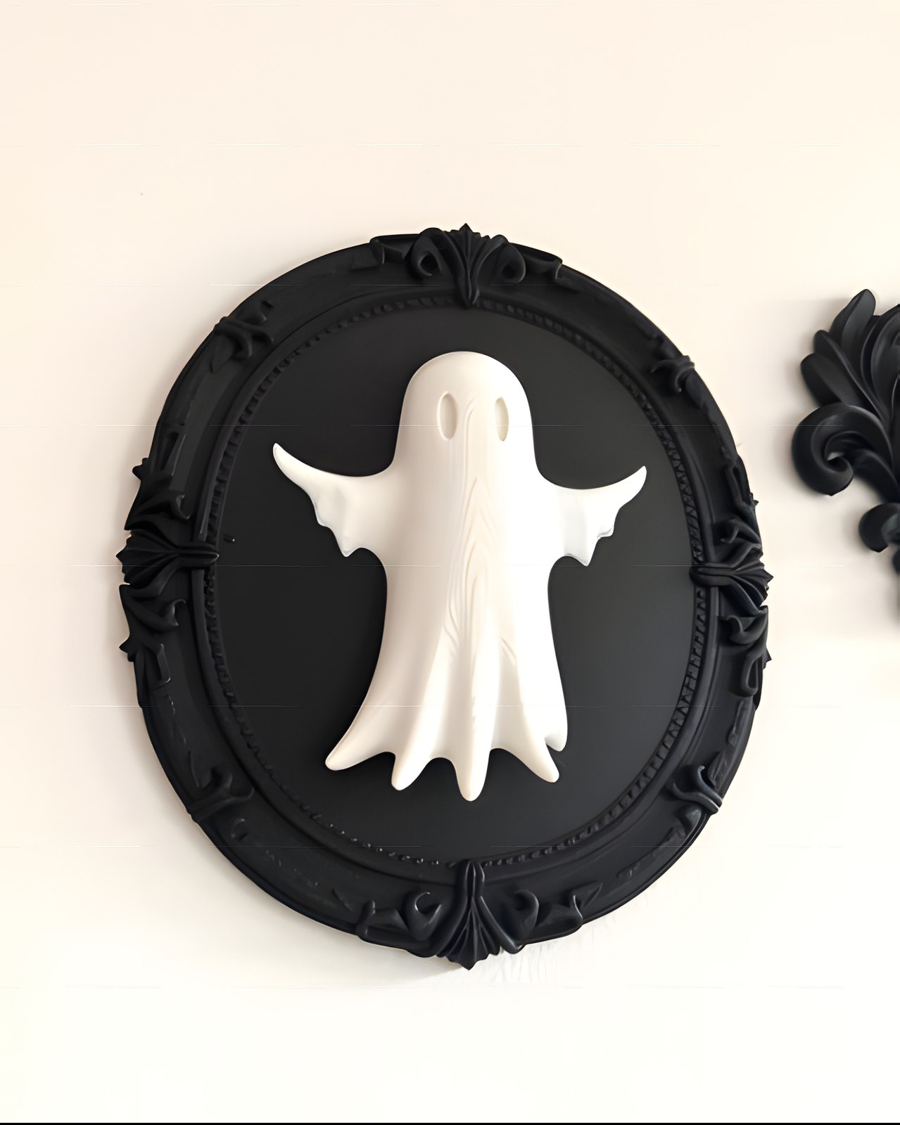 Ghostie Frame