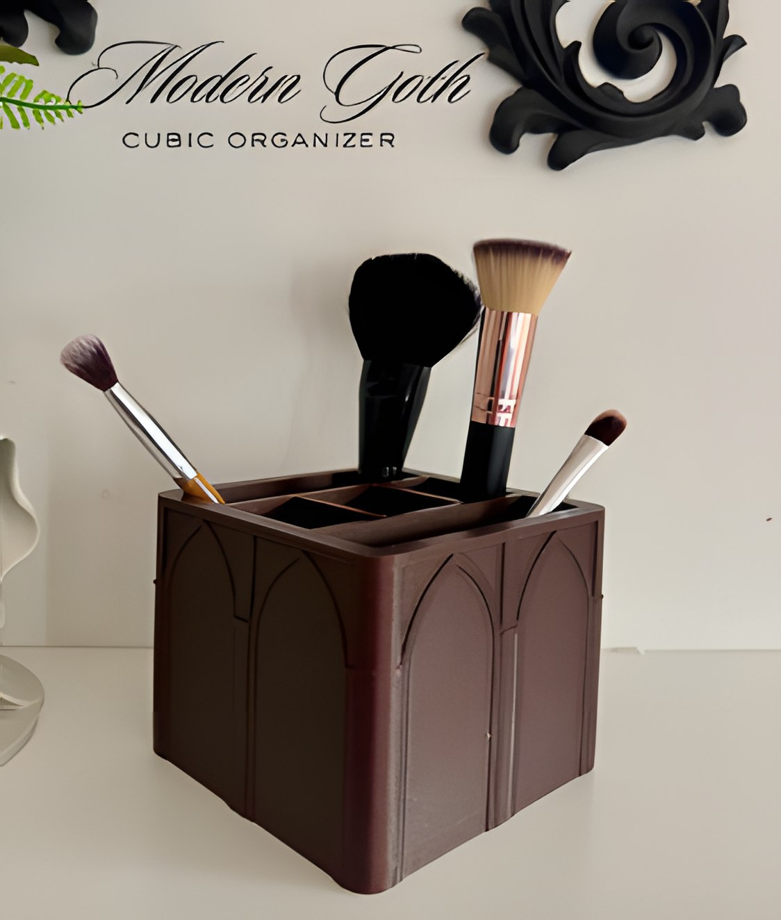 Modern Gothic Organizer - Cubic