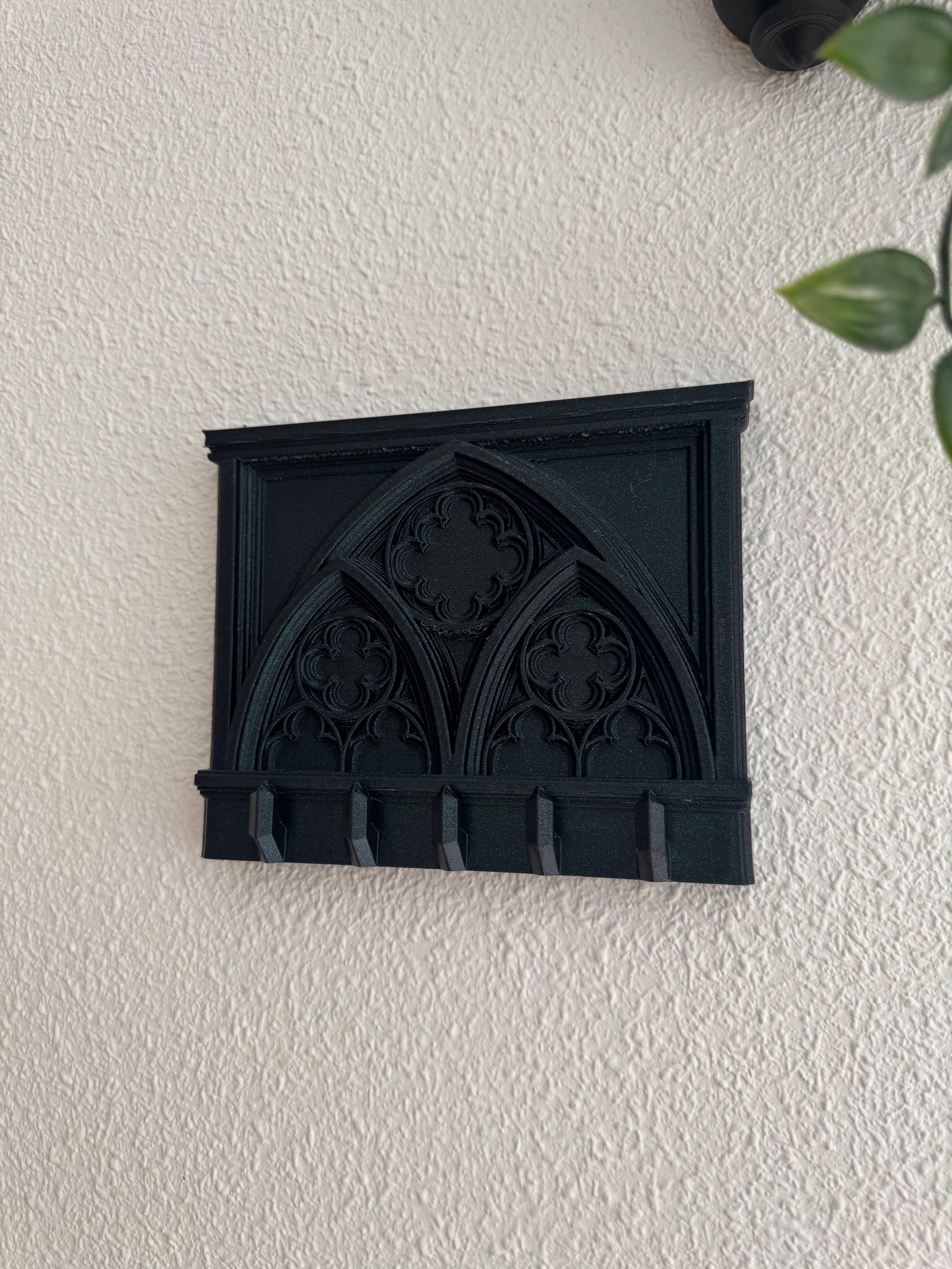 Quatrefoil Key Holder