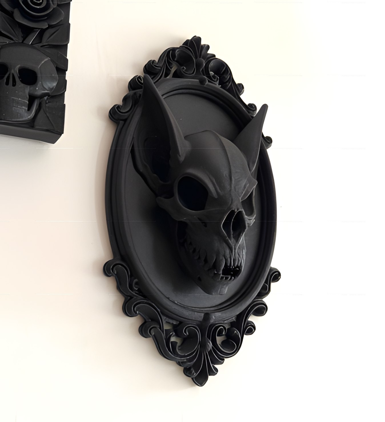Vampiric Bat Frame - Oval